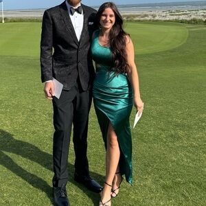 HELLO MOLLY Chic Vibes Maxi Dress Green - S